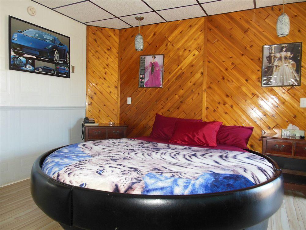 Motor Court Motel ロンドン エクステリア 写真
