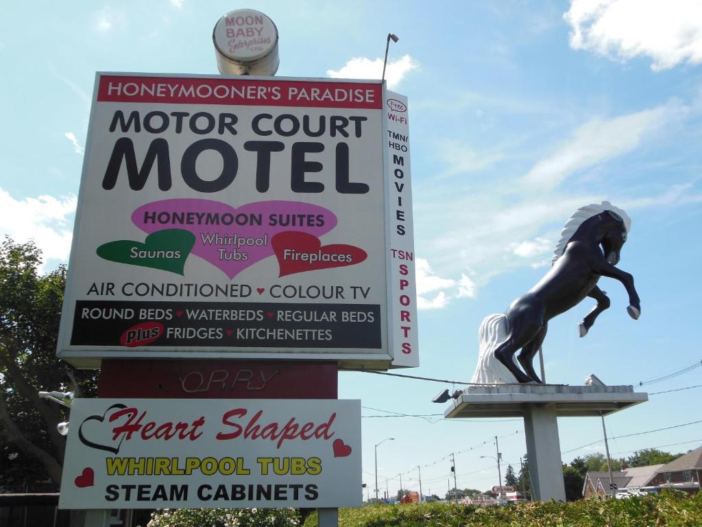 Motor Court Motel ロンドン エクステリア 写真